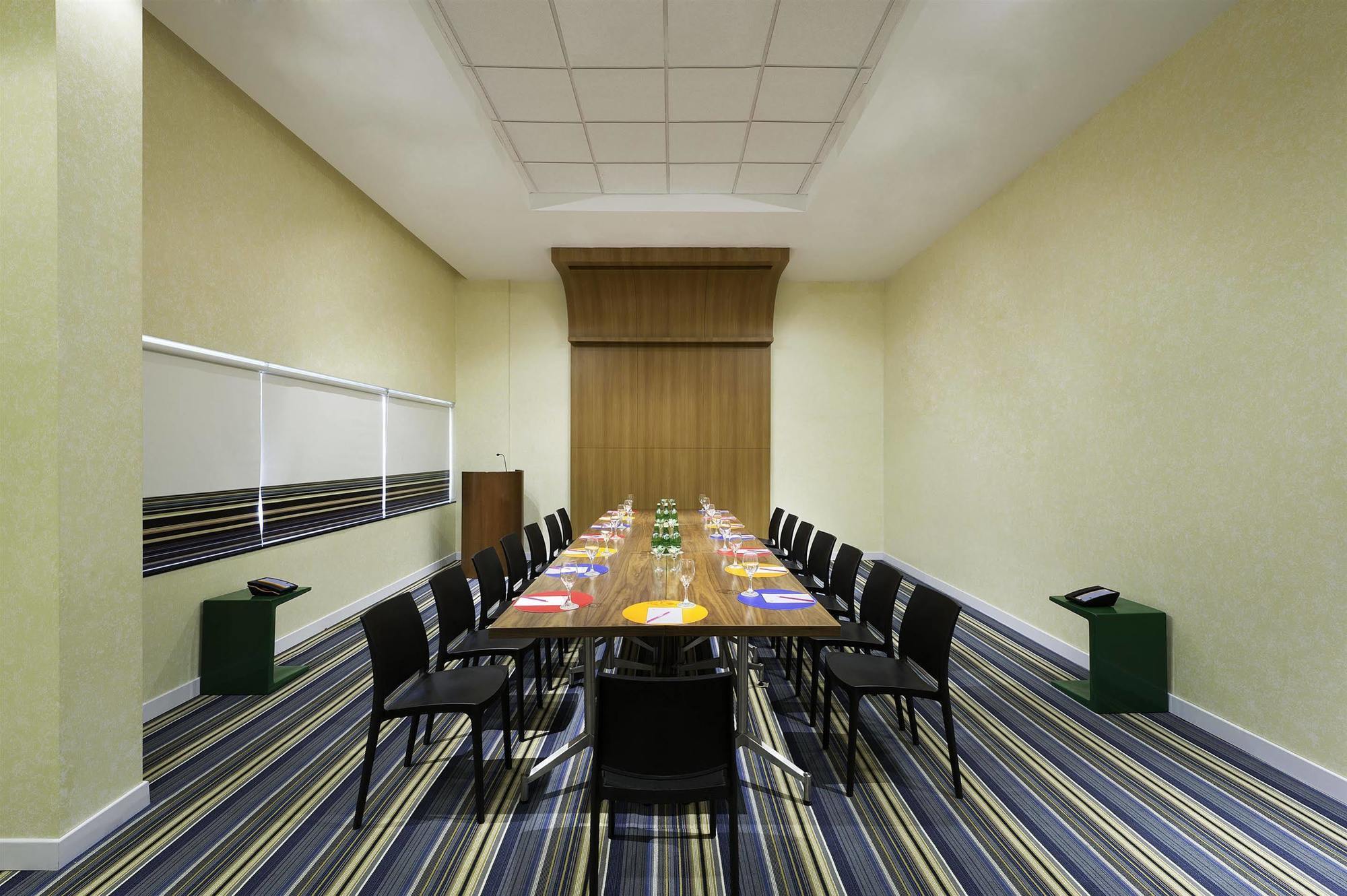 Aloft Coimbatore Singanallur מראה חיצוני תמונה